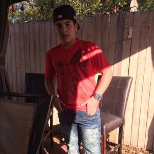 Meet your Posher, Lazaro